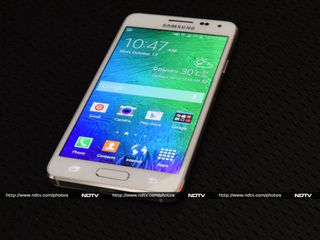 samsung_galaxy_alpha_cover1_ndtv.jpg