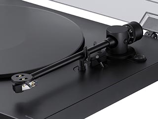 Sony Unveils New Turntable at CES 2016, and It Has Its Own App