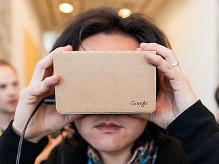 Google Says Existing Phones Unlikely to Be Daydream VR-Ready