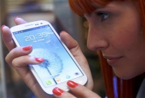 Samsung struggles to keep pace with Galaxy S III demand