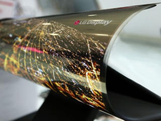 LG to Showcase 18-Inch Rollable Oled Display at CES 2016