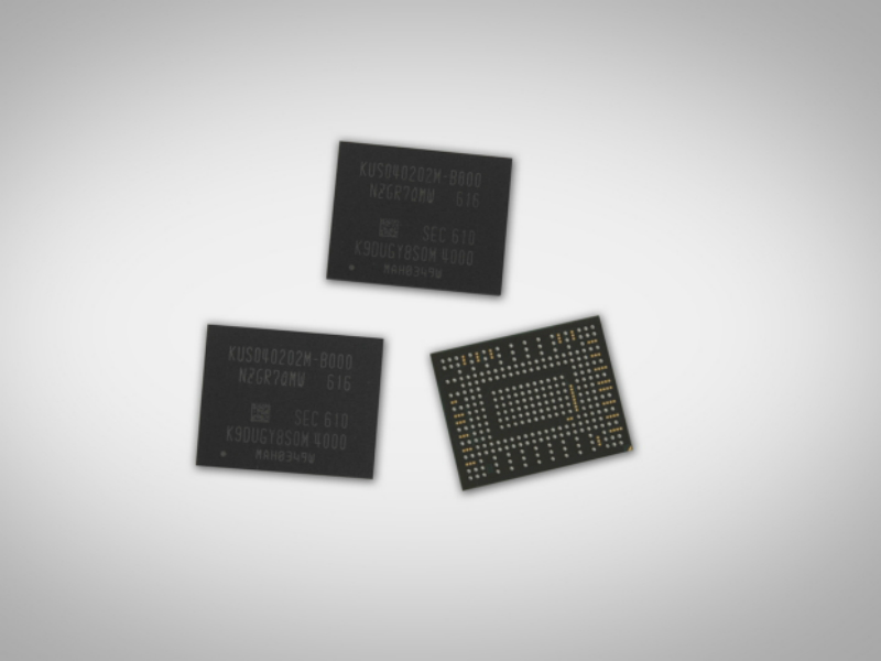Samsung Unveils World's Smallest 512GB SSD That Weighs Just 1 Gram
