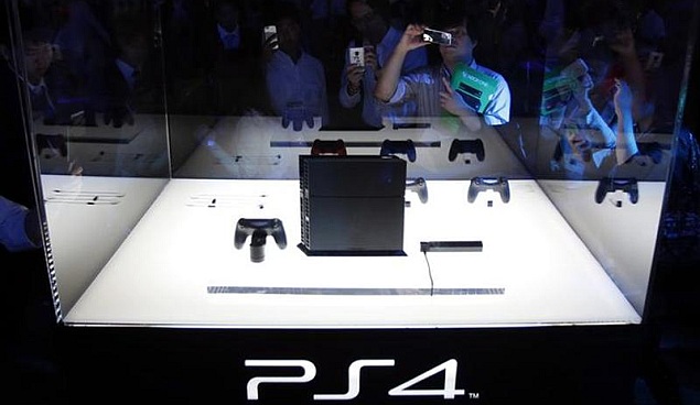 Sony to charge monthly fee on PlayStation 4 for multiplayer gaming: Report