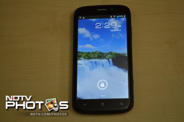Spice Stellar Pinnacle Mi-530 review