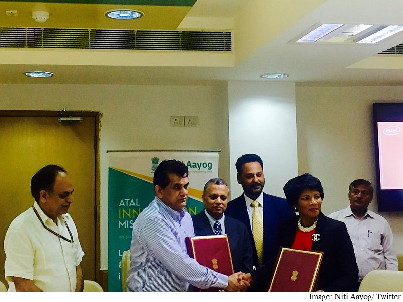 Niti Aayog, Intel India Launch First 10 Atal Tinker Labs for Young Minds