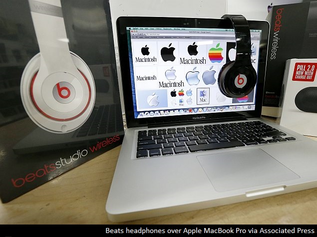 Former Executive Sues for Stake in Beats Electronics, Object of Apple's Desire