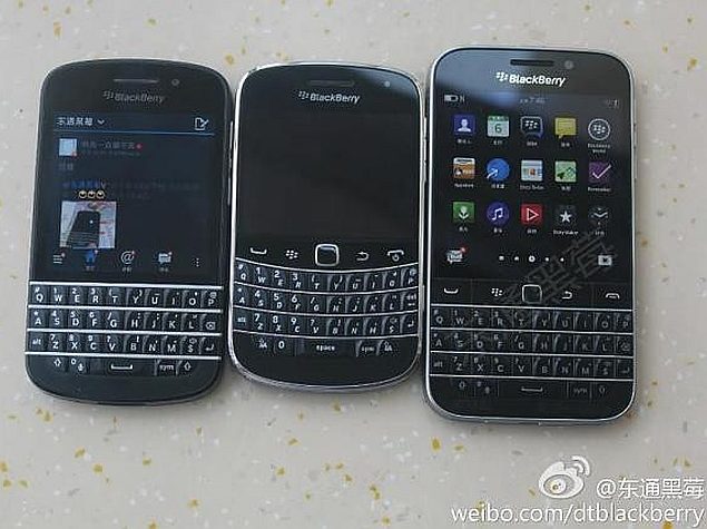 BlackBerry 'Q20' Classic Spotted in Images Alongside Predecessor