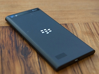 WhatsApp for BlackBerry 10 OS Update Brings Web Link Previews and More