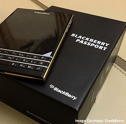 blackberry_passport_gold_edition_leak_front_crackberry.jpg
