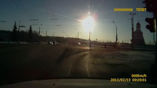 Russian meteorite images caught on dashboard cameras