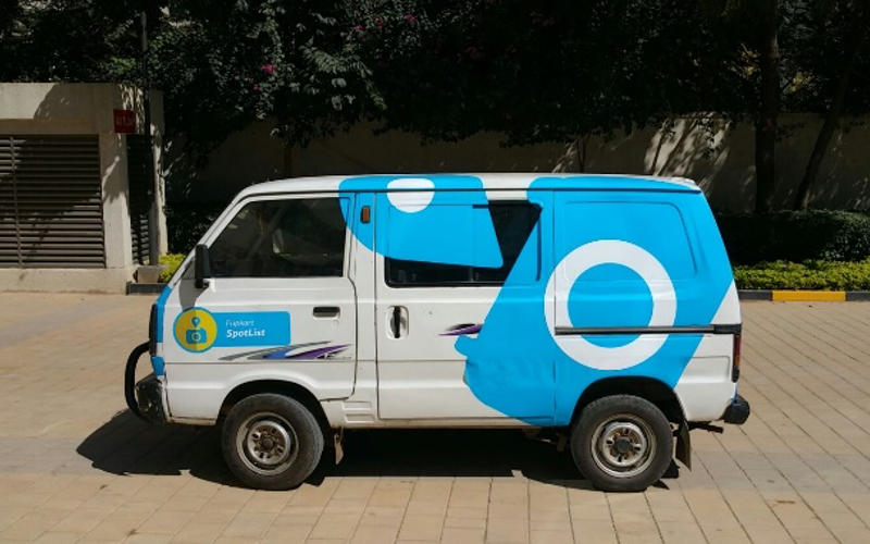 Amazon, Flipkart Launch Studio on Wheels Services for Sellers