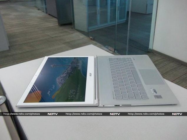 Acer_Aspire_S7_flat_ndtv.jpg