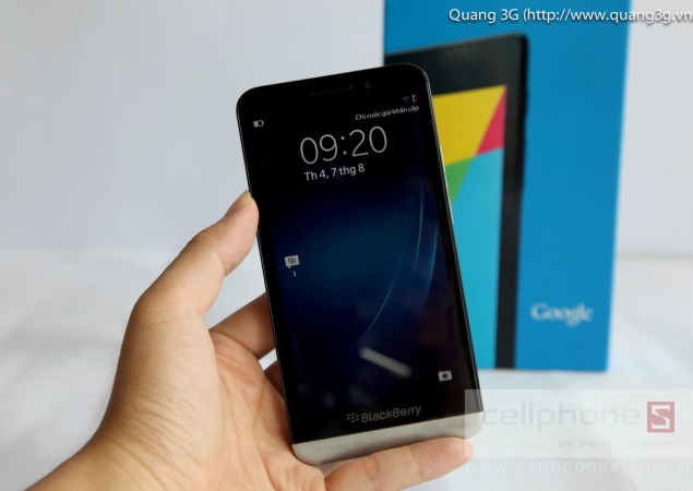 BlackBerry Z30 spotted again in new video