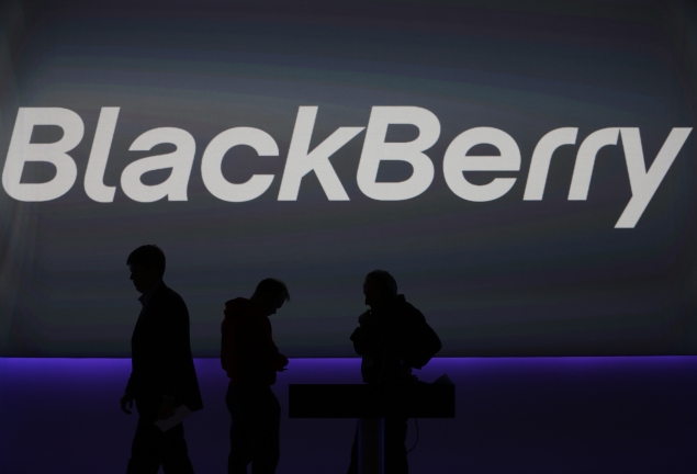BlackBerry reports massive $4.4 billion Q3 loss, announces Foxconn partnership BlackBerry reports massive $4.4 billion Q3 loss, announces Foxconn partnership