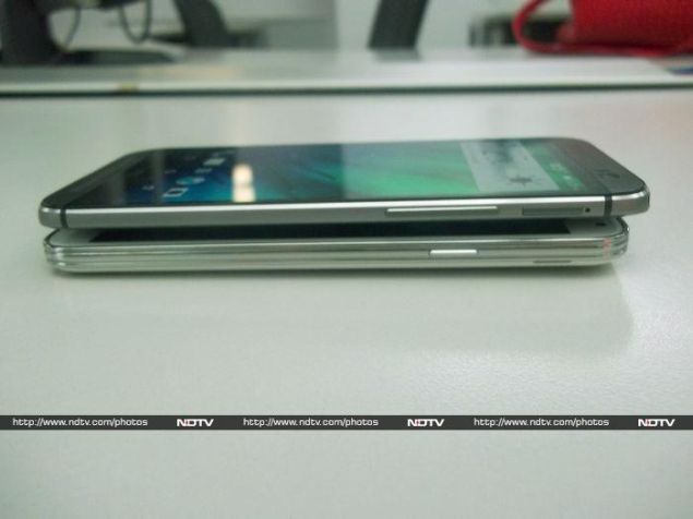 HTC_OneM8_Samsung_galaxyS5_04_rights_ndtv.jpg