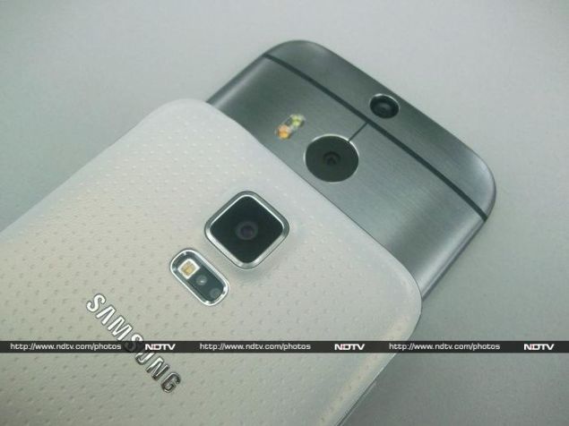 HTC_OneM8_Samsung_galaxyS5_08_cameras_ndtv.jpg