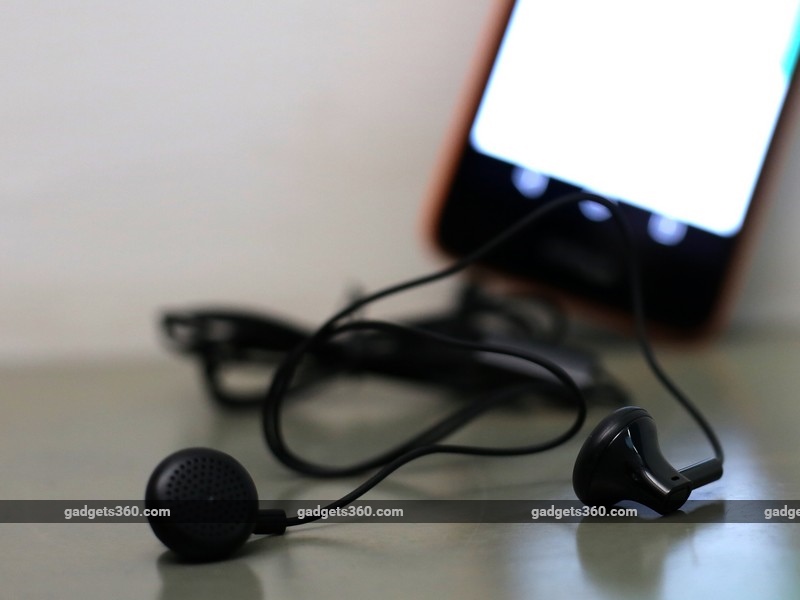 InFocus_Bingo_21_earphone_ndtv.jpg