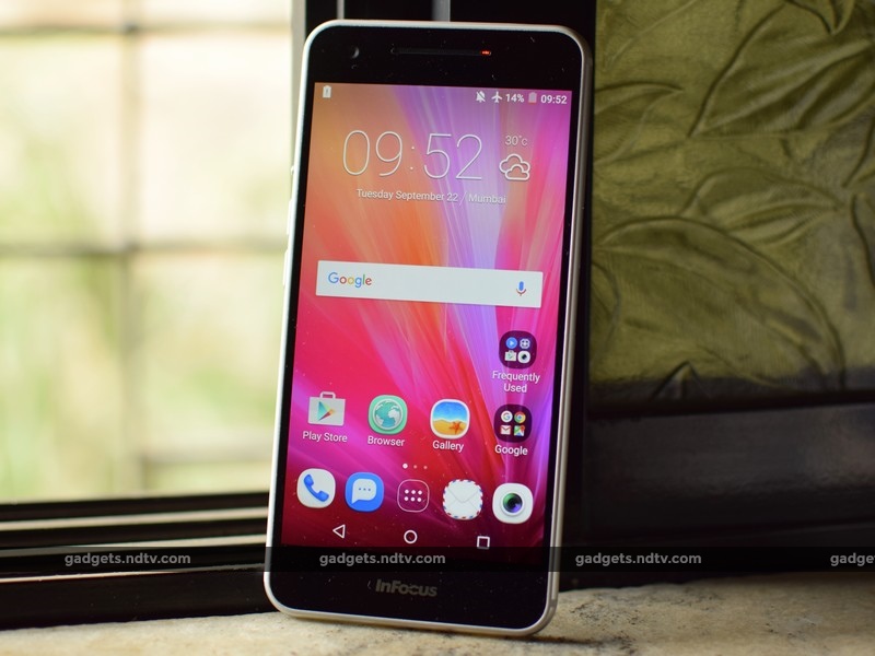 InFocus M812 Review: Unibody Metal Goodness 