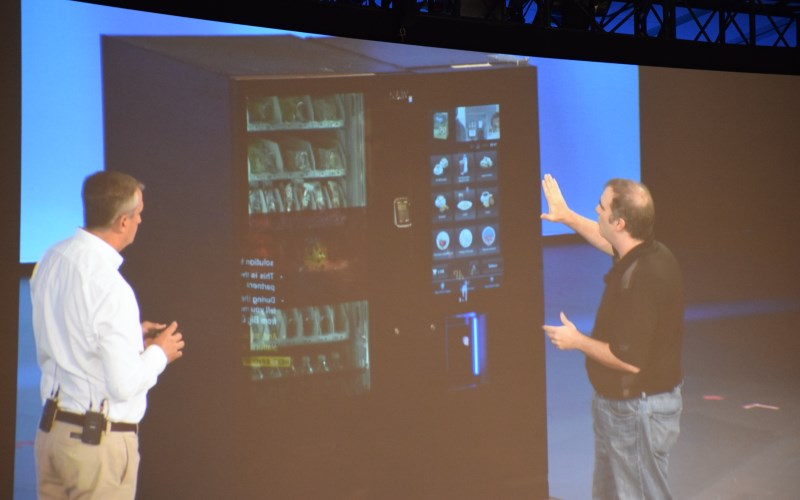 Intel_idf2015_keynote_vending_ndtv.jpg