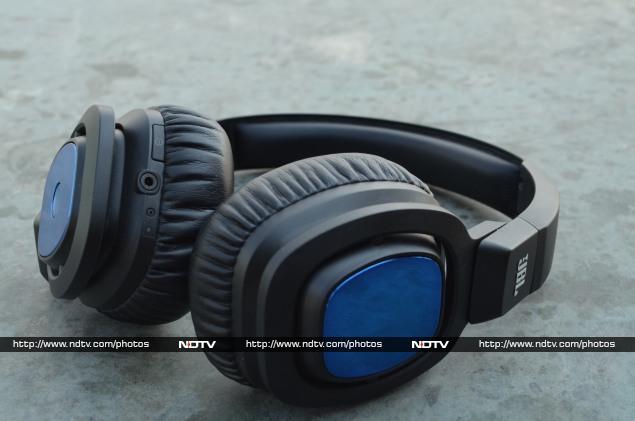 JBL 56BT Bluetooth wireless headphones review JBL 56BT Bluetooth wireless headphones review