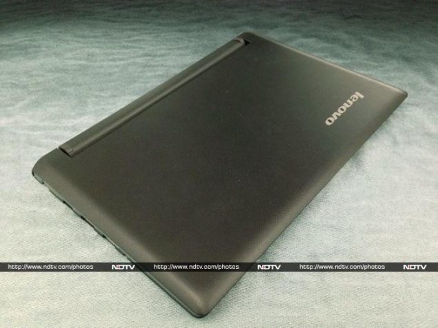 Lenovo_Flex_10_lid_ndtv.jpg