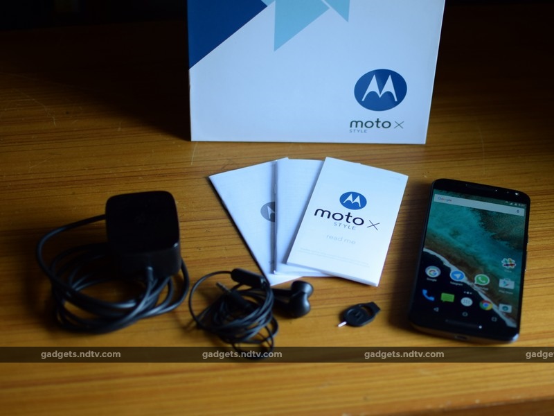 Motorola_moto_x_style_bundle_ndtv.jpg