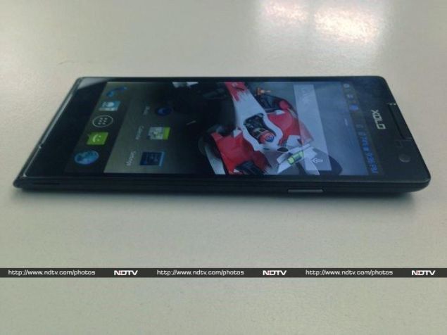 Xolo_Q1100_right_ndtv.jpg