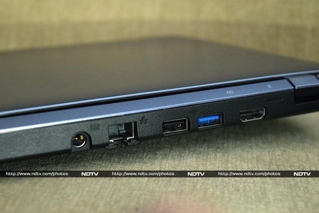 acer_aspire_e3-111_ports_ndtv.jpg