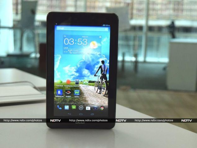 Acer Iconia A1-713 Review: Too Little, Too Late