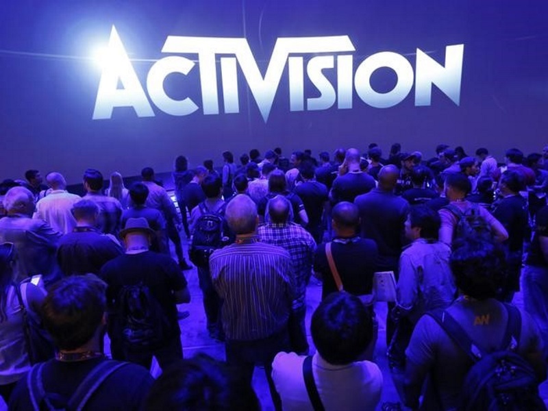 Overwatch Launch, Candy Crush Deal Power Activision Surge