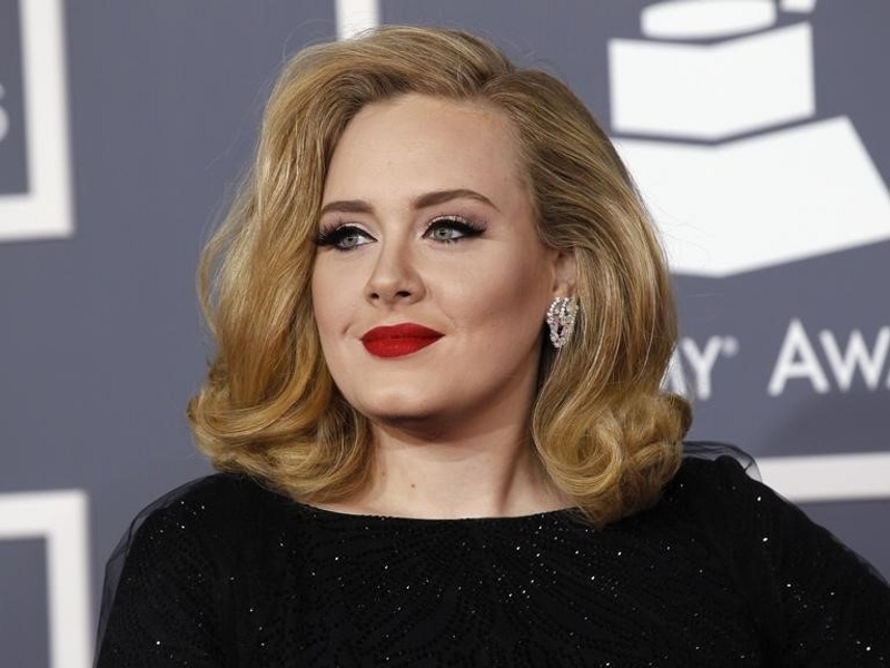 Adele Says Music Streaming Is a 'Bit Disposable'