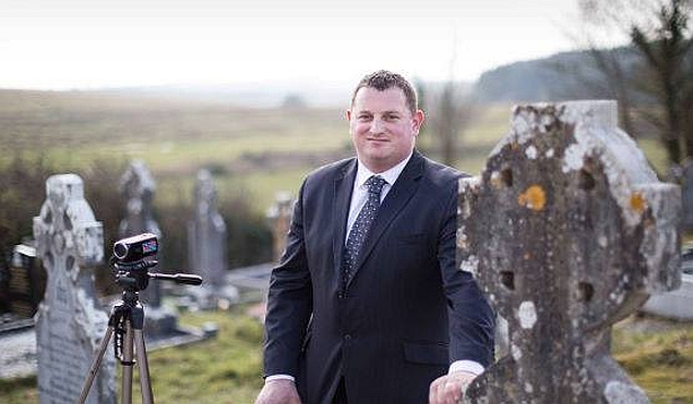 Funerals Live streams ceremony over Internet for mourners