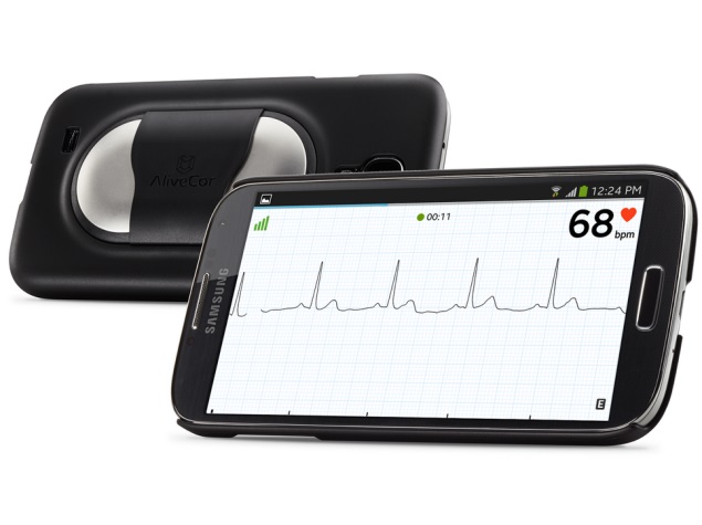 New Smartphone App and Cover Can Help Monitor Kids' Heart Conditions