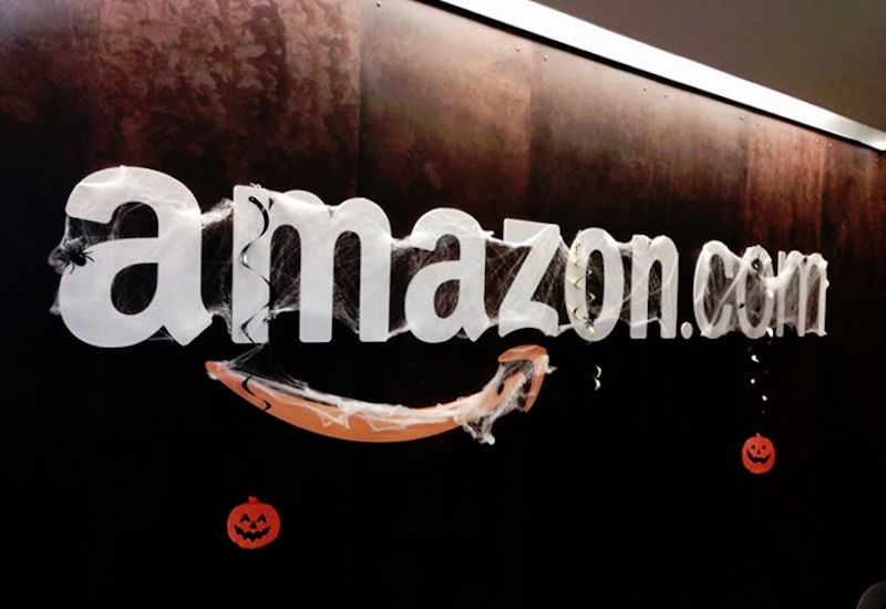 Amazon Goes After Over 1,000 'Fake Reviewers' With US Lawsuit