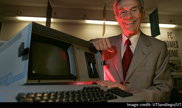 Andrew Kay Dies at 95; Pioneer in Computing
