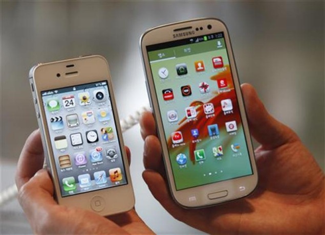 Apple wants sales of Samsung devices banned again