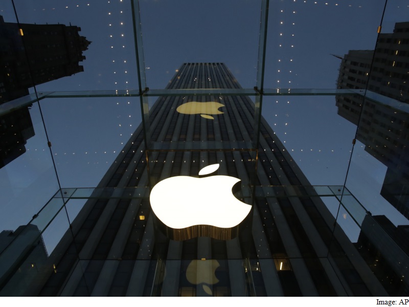 What We Can Learn From the Guy Who Sold 10 Percent Stake in Apple for $800