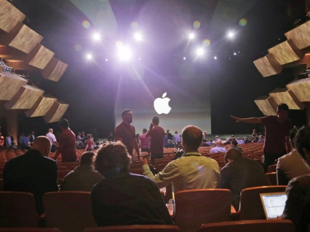 Apple in Fresh Push to Gain Bigger Share of Enterprise Sales