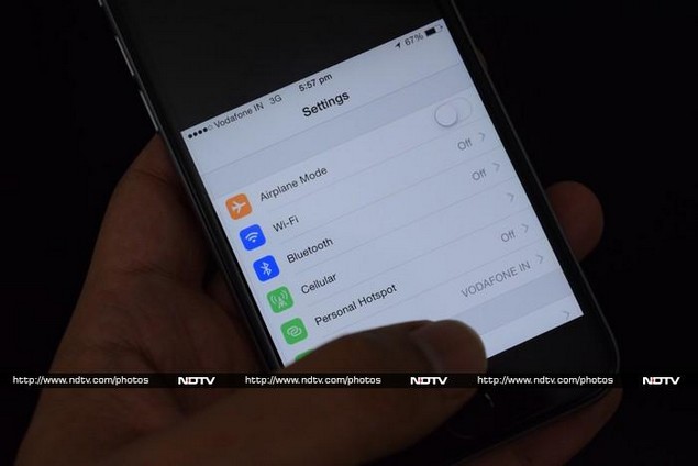 apple_iphone_6_handson_gesture_ndtv.jpg