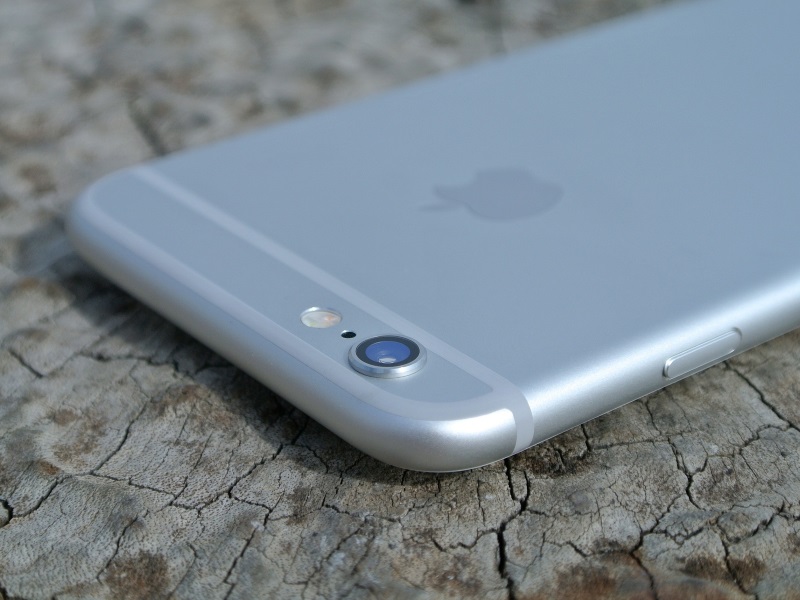 Nexus 5, iPhone 6s, MacBook, Surface Pro 3, and Other Deals of the Week