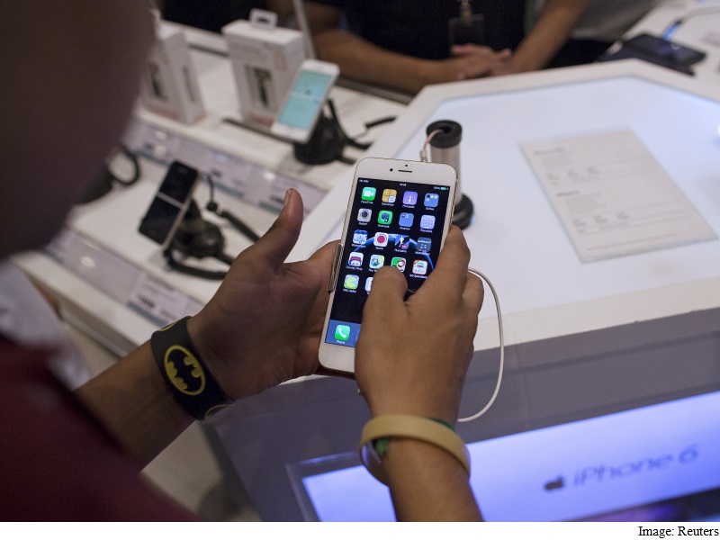 Apple's Push to Flood India With Used iPhones Ignites Backlash
