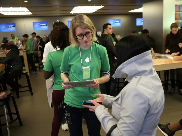 iPhone 6 Launch Clouded by Celebrity Nude Photos Hacking Incident