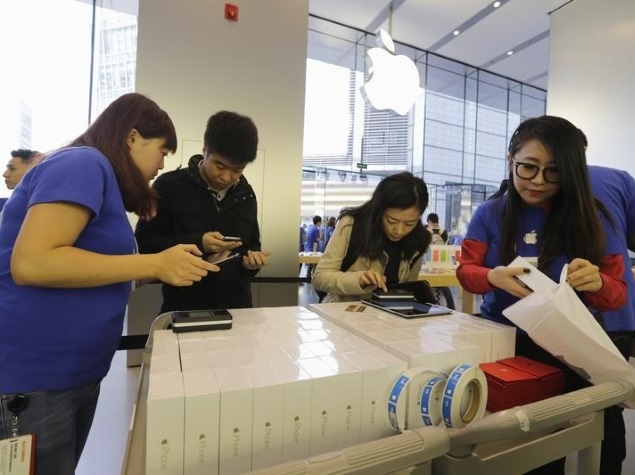 Apple Ties With Samsung as World's Top Smartphone Vendor: Report