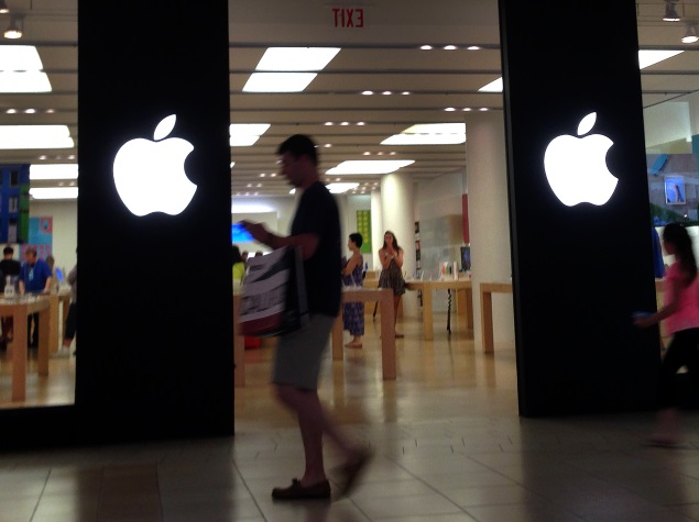 Silicon Valley Awaits Launch of Apple's iWatch