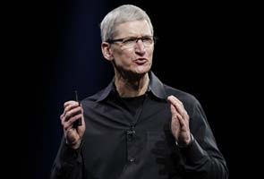 Apple reveals own maps program, challenging Google