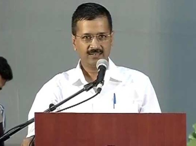 Chief Minister Arvind Kejriwal Greets Delhi University Students