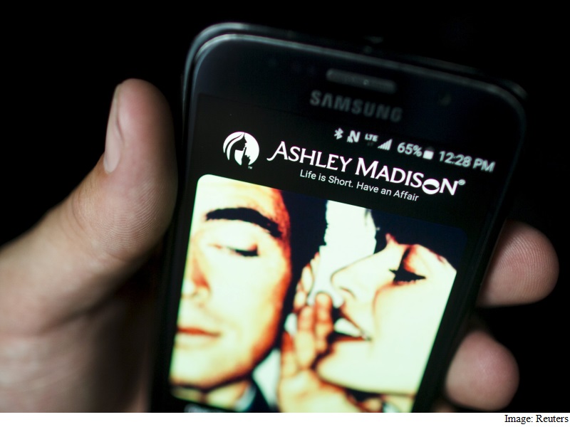 People Suing Ashley Madison for Last Year's Hack Can't Be Anonymous, Judge Rules