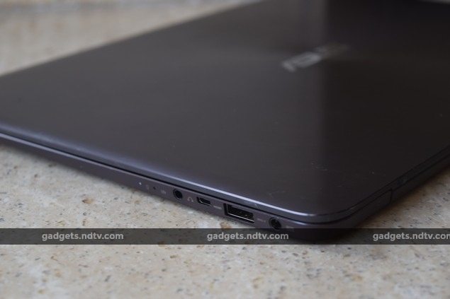 asus_zenbook_ux305f_right_ndtv.jpg