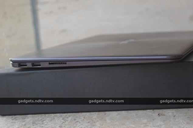 asus_zenbook_ux305f_thin_ndtv.jpg