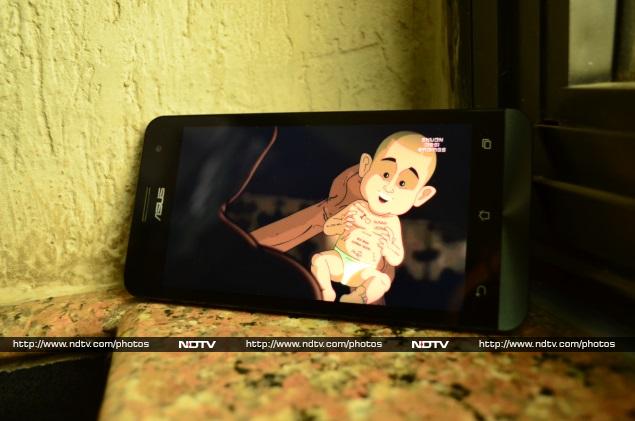 asus_zenfone_5_display_ndtv.jpg